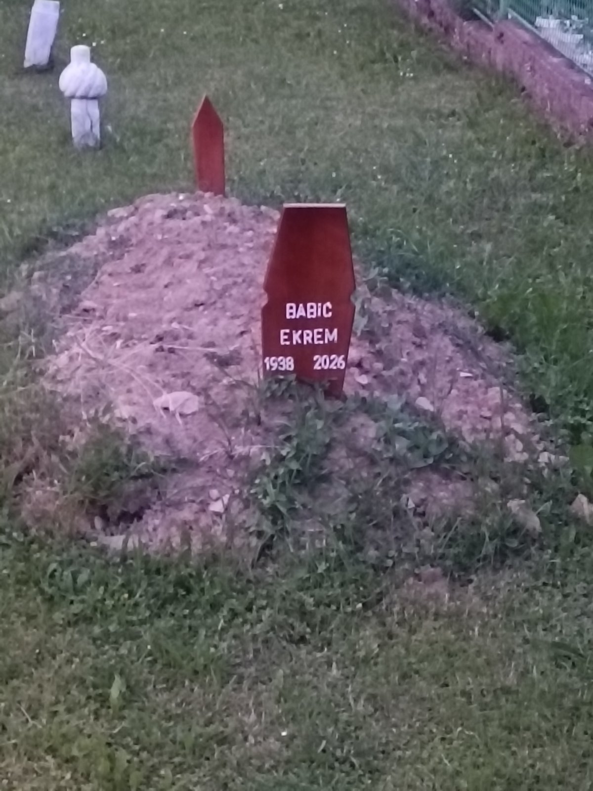 Novi za obrisati