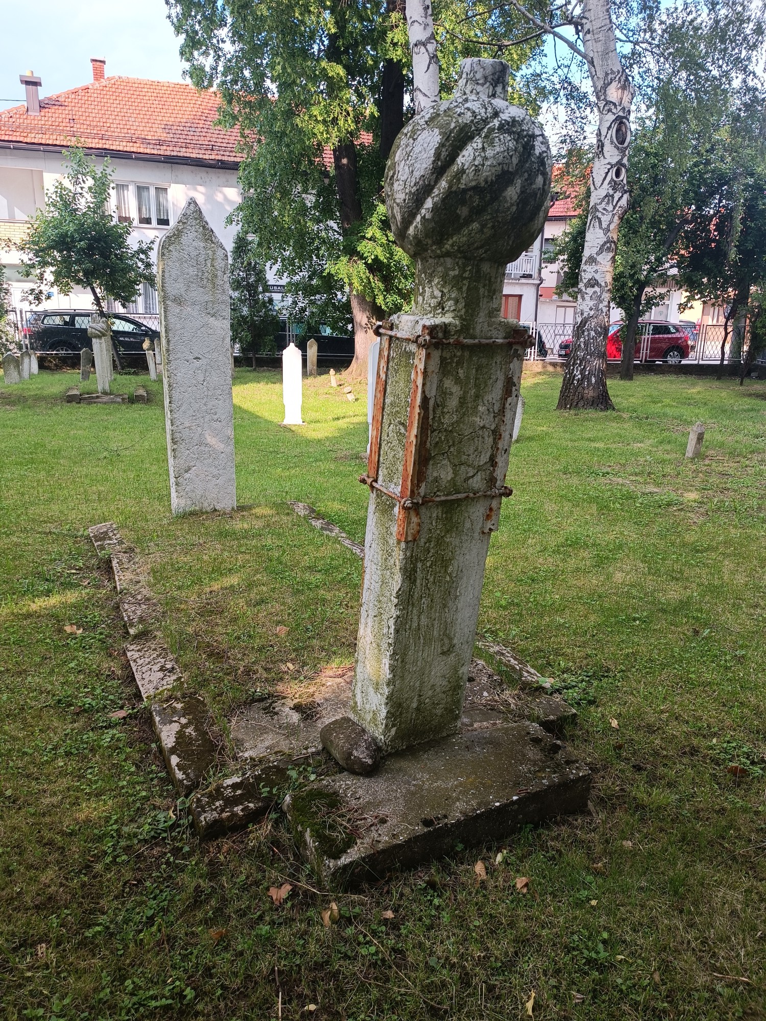 Fotografija groba Alaudin Kebir