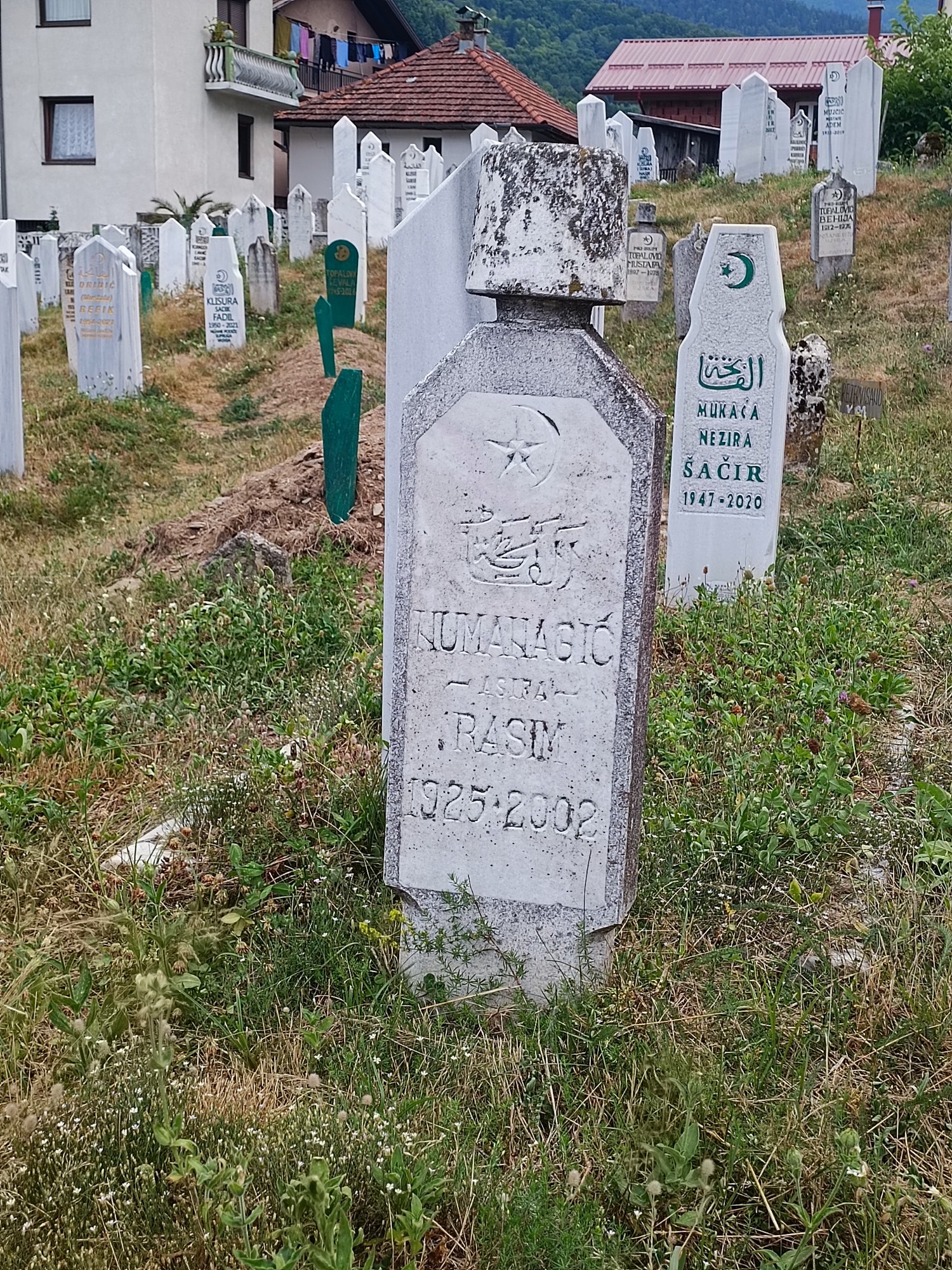 Fotografija groba Rasim Numanagić