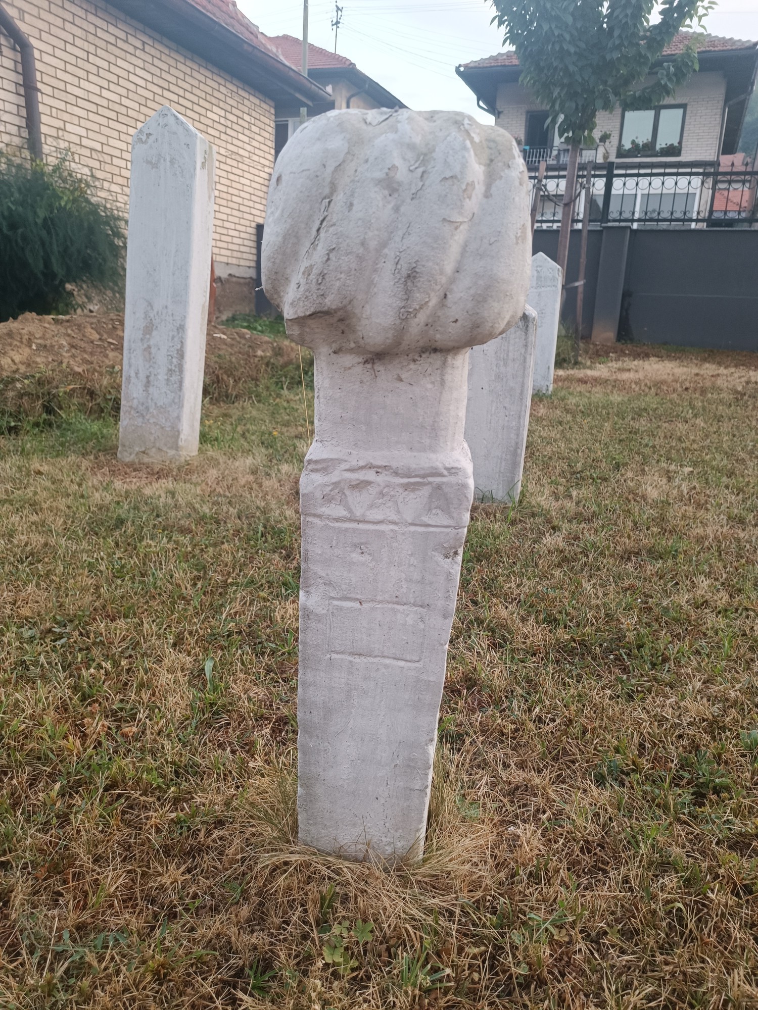 Fotografija groba bez naziva